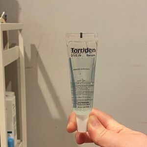 torrid Dive-In Low Molecular Hyaluronic Acid Serum - Clear